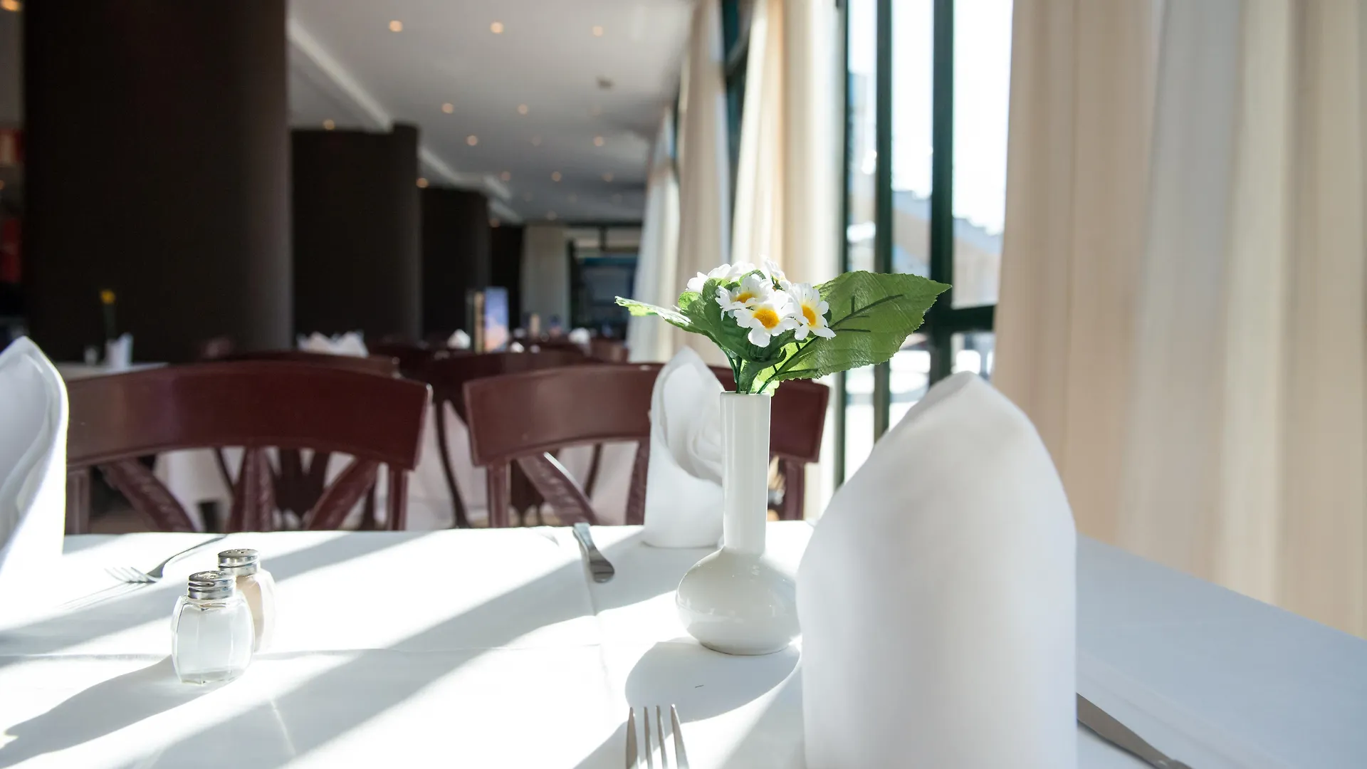 Hotel Hl Club Playa Blanca 4*, Playa Blanca (Lanzarote) Spanien