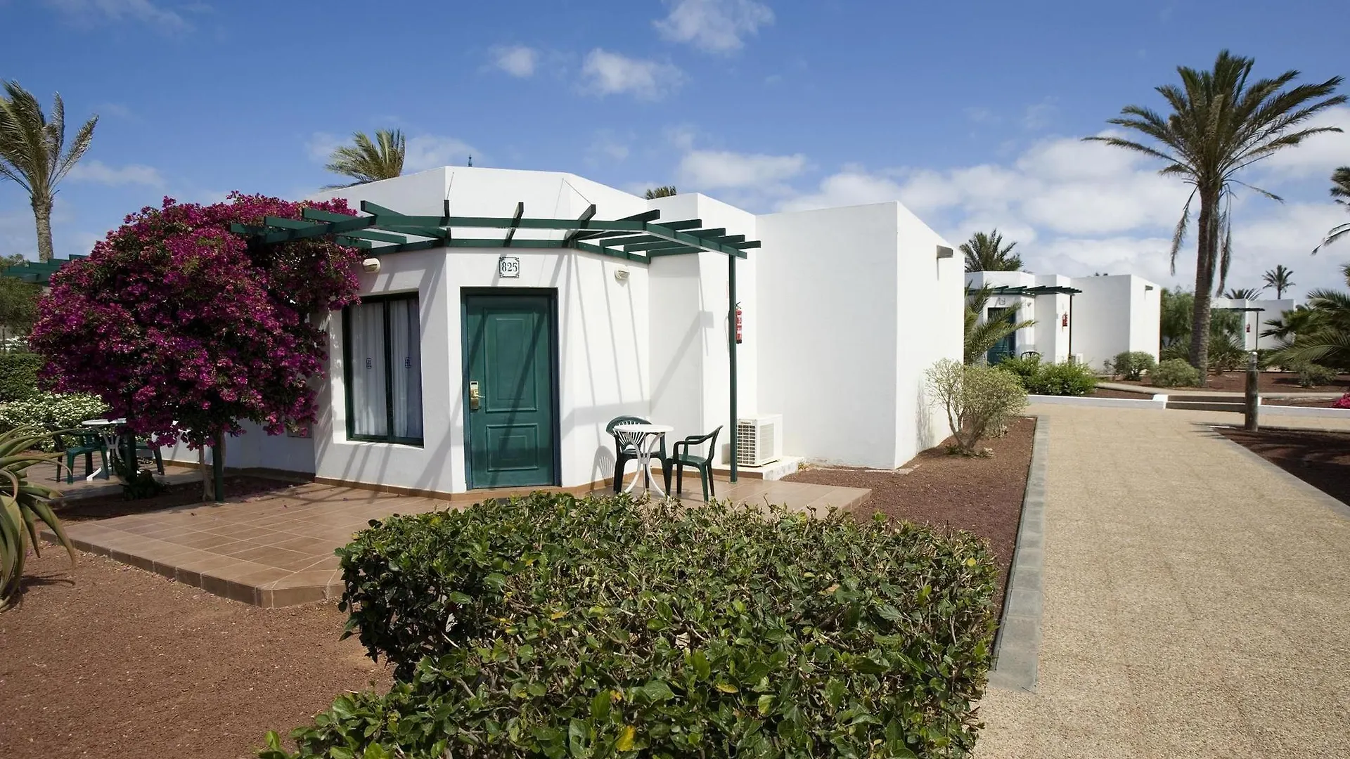 Hl Club Playa Blanca Hotel 4*, Playa Blanca (Lanzarote)